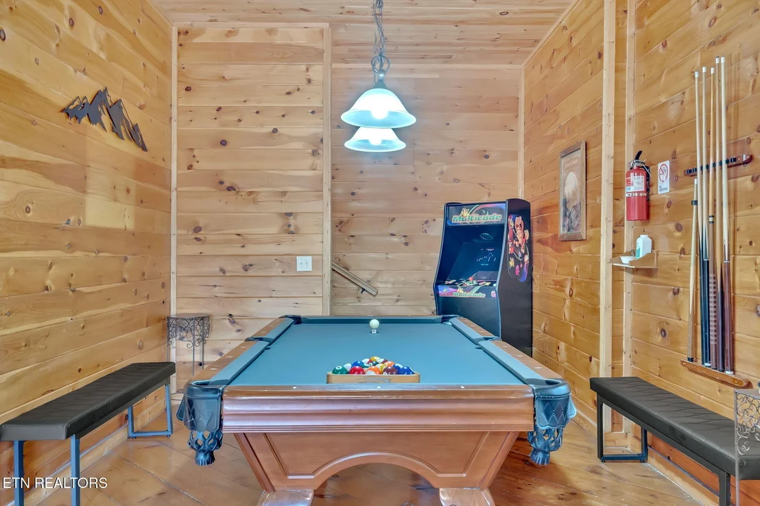 Photo of 2868 Pine Haven Drive