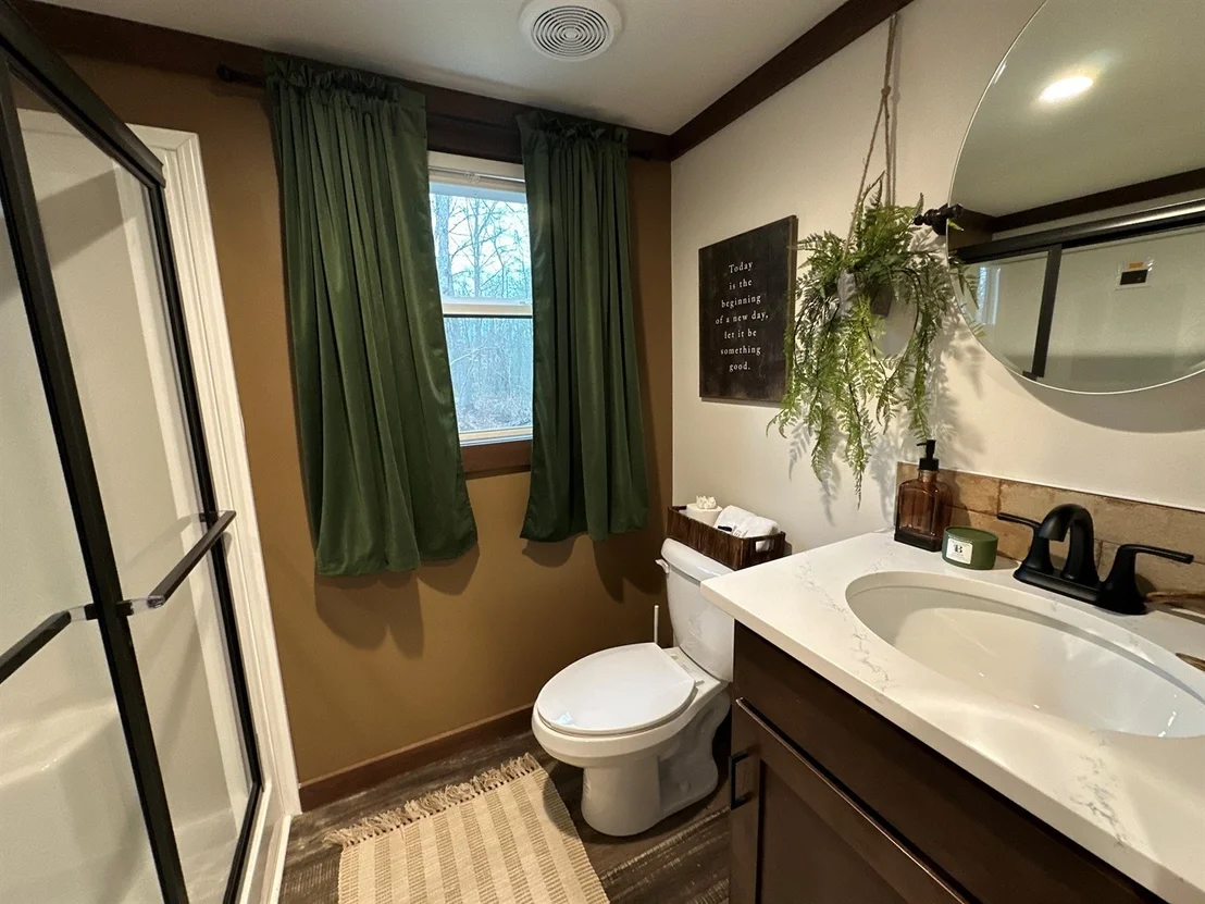 Photo of 32 Mossy Rock Ln