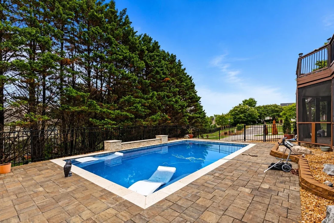 Photo of 7416 Splendid View Drive