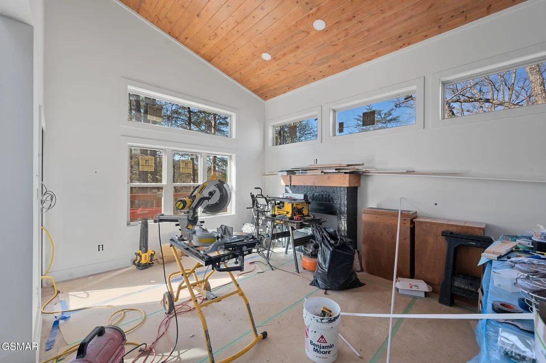 Photo of Unit 7 at 2385 Forge Hideaway Loop