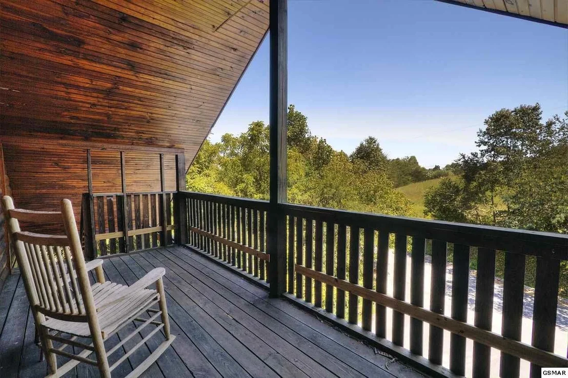 Photo of 414 Hideaway Ridge Circle