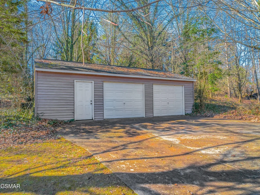 Photo of 3045 Shallow Ridge Road