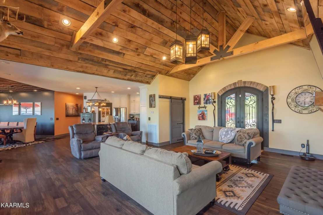 Photo of 499 Chilhowee Lane