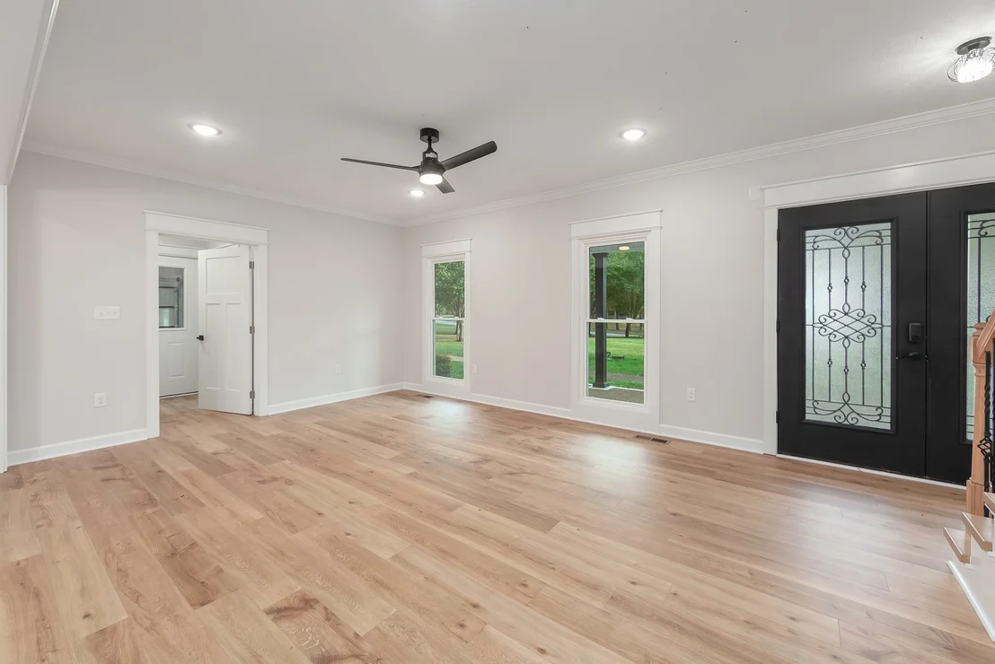 Photo of 250 Bascom Rd