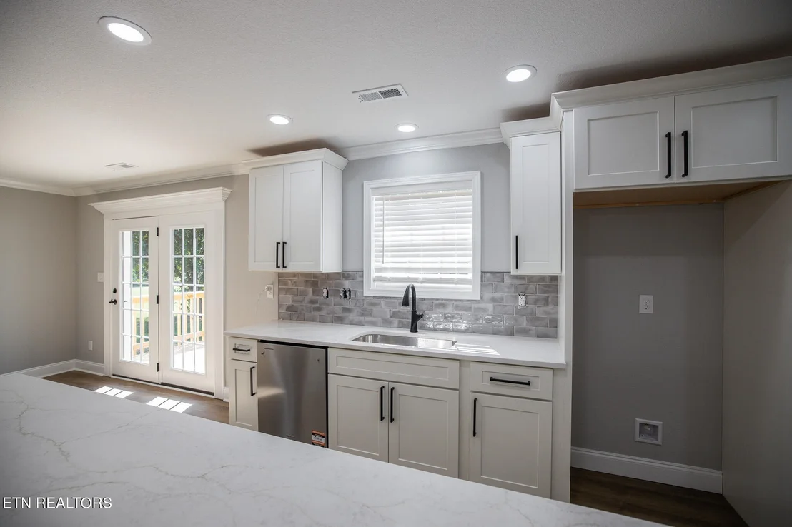 Photo of 521 Devon St