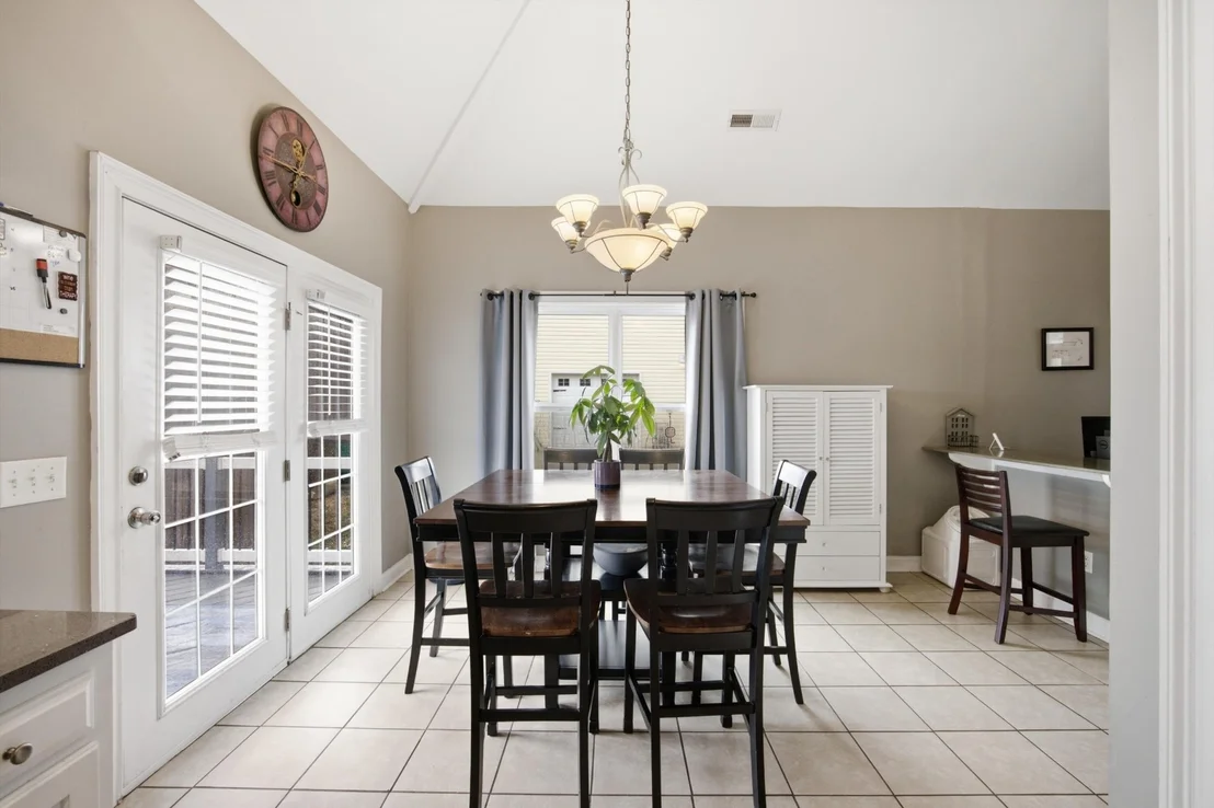 Photo of 898 Fuller Glen Circle