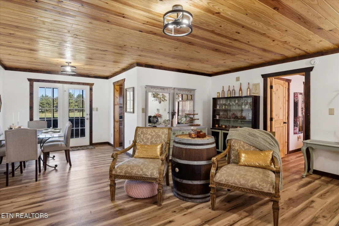 Photo of 1452 Kay View Drive