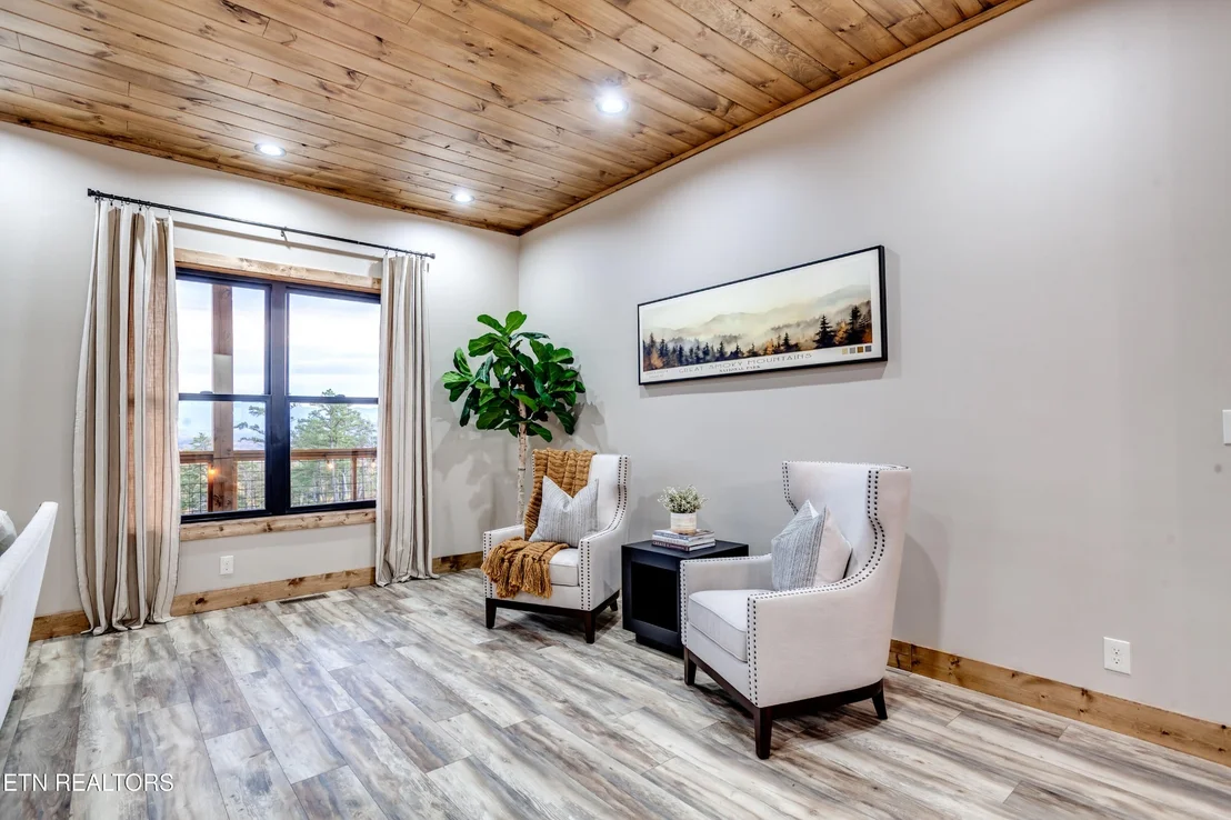 Photo of 2023 Starr Crest Drive