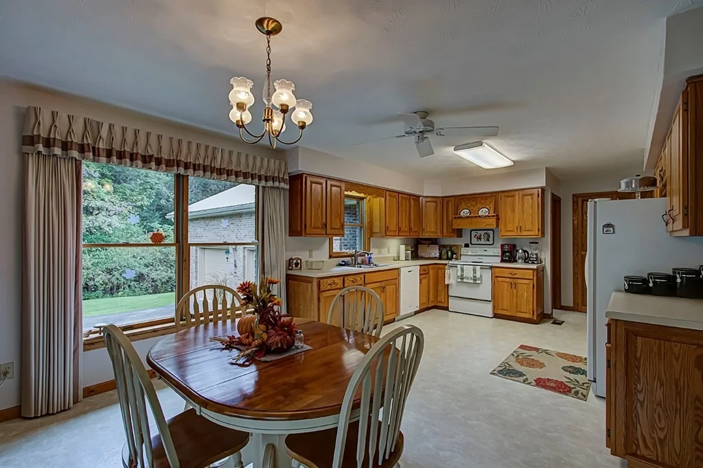 Photo of 4529 Hooper Highway