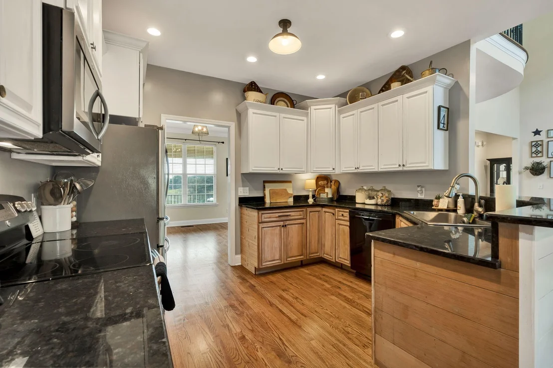 Photo of 6873 Sam Smith Road