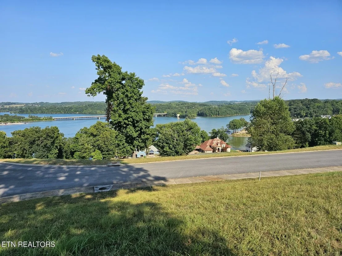 Photo of 2486 Starboard Crest Rd