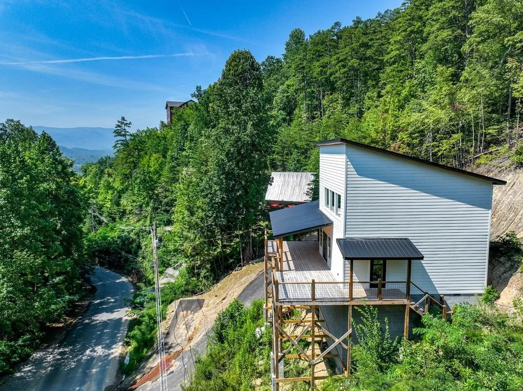Photo of 1827 Walker Trail