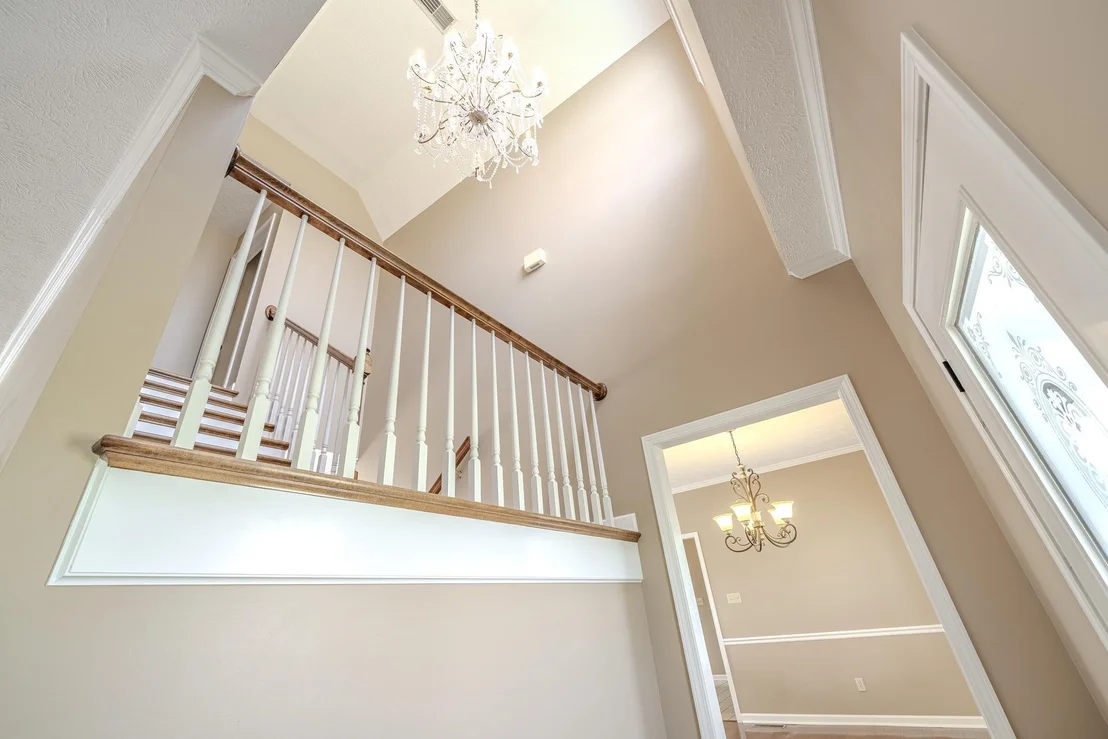 Photo of 565 BOWEN DR