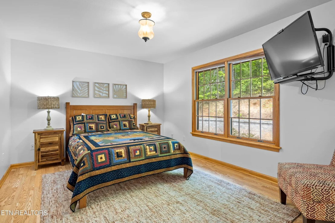 Photo of 229 Cobblestone Way