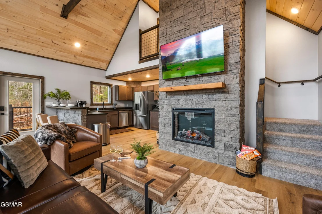 Photo of 2937 Bear Mountain Lane