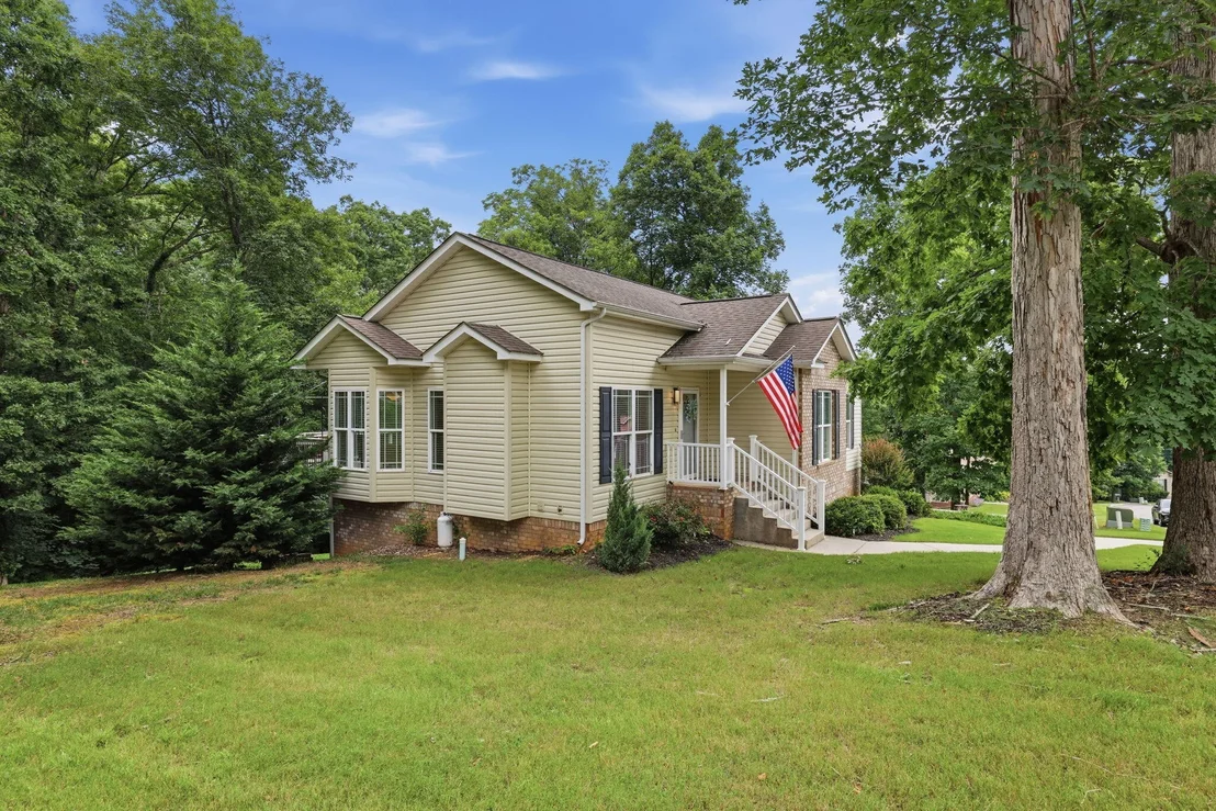 Photo of 7402 Tiercel Drive