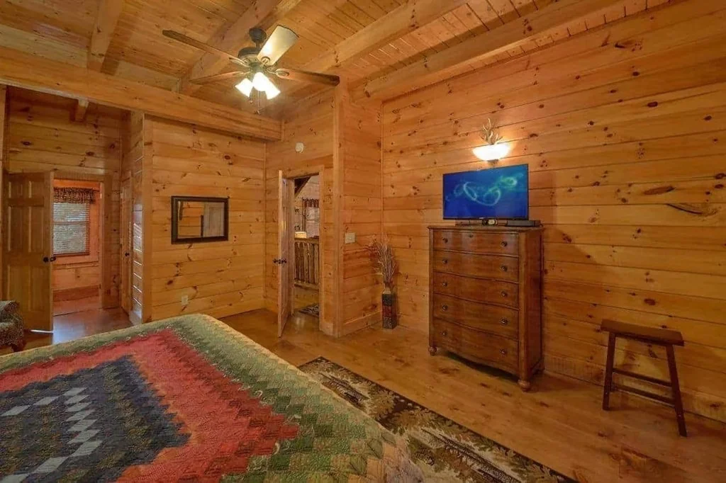 Photo of Unit FALLINGLEAFHIDEAWAY at 3206 Falling Leaf Way