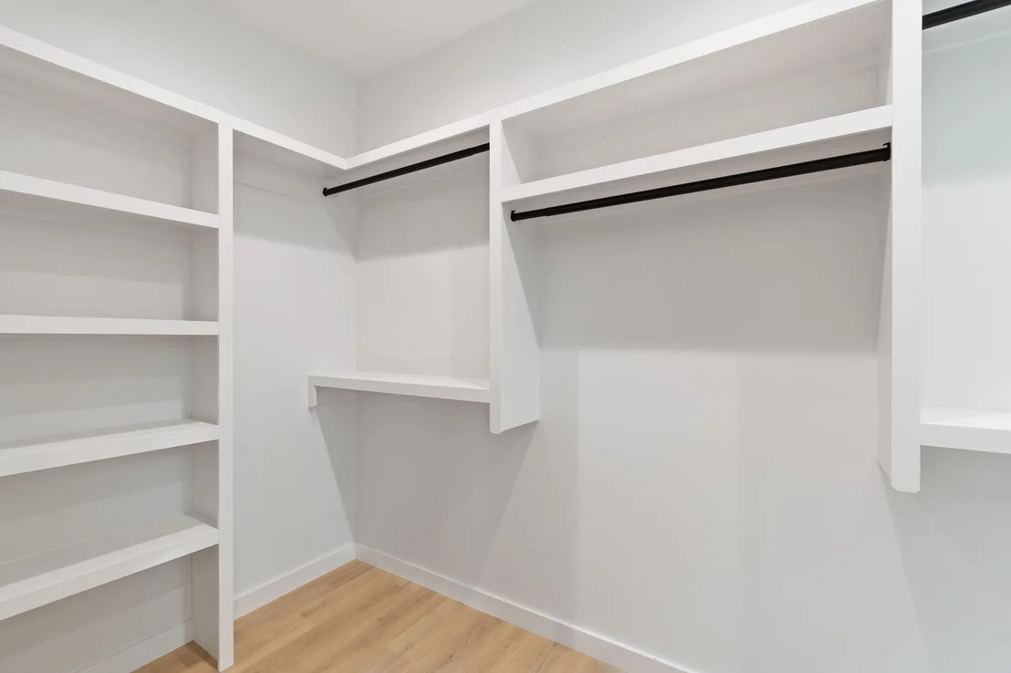 Photo of 900 Valley View Drive