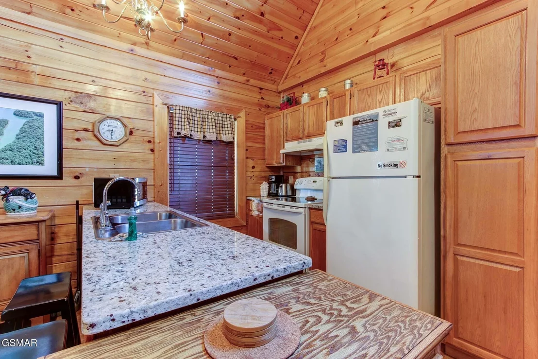 Photo of 2559 Fleming Way