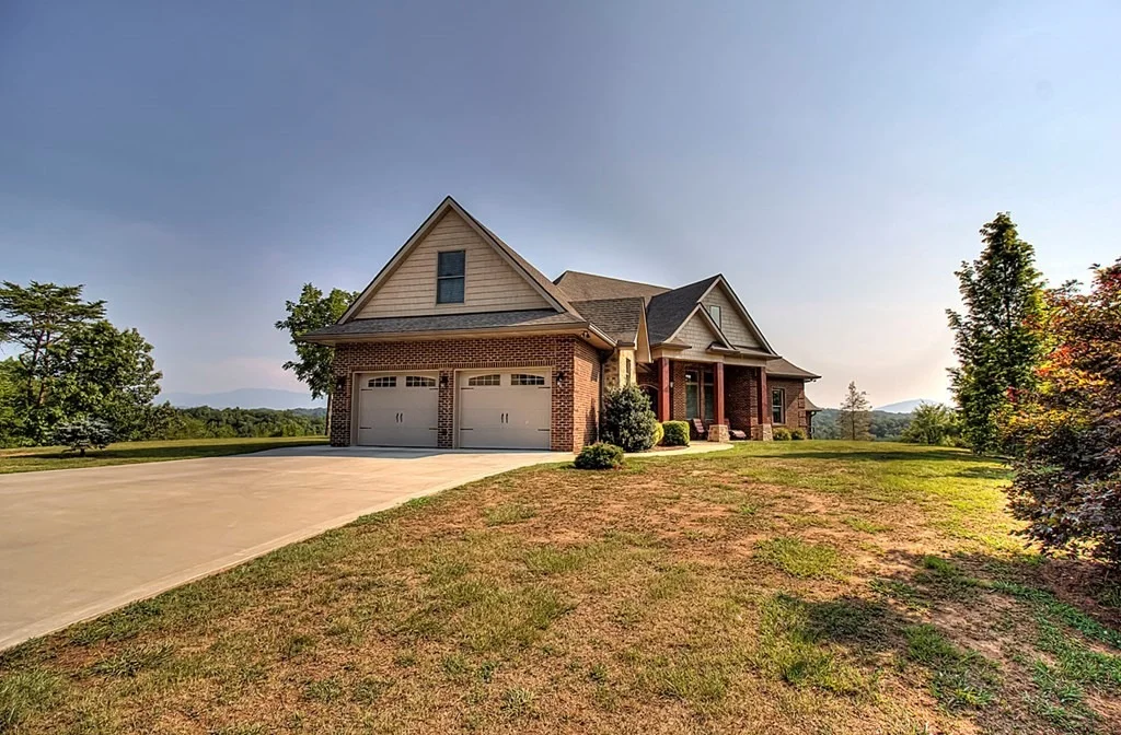 Photo of 1111 Lindsey Drive