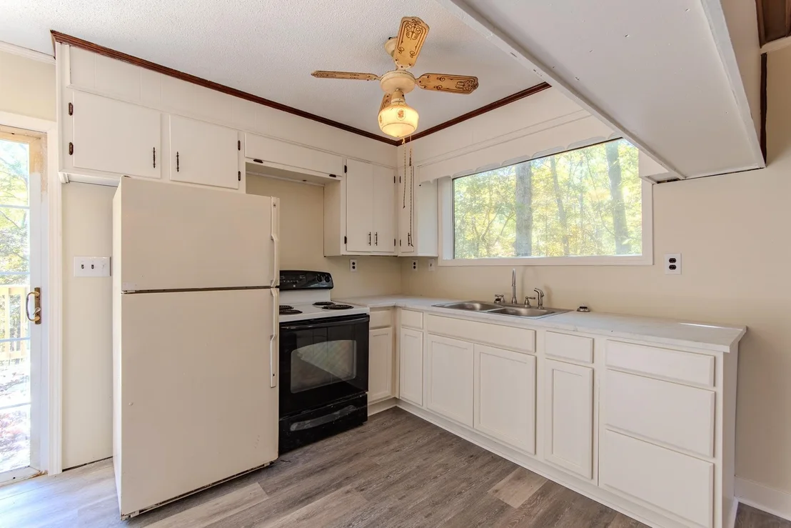 Photo of 35 TRAIL LN