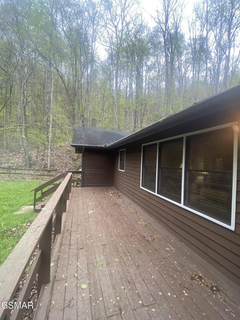 Photo of 2744 Black Walnut Flats Road