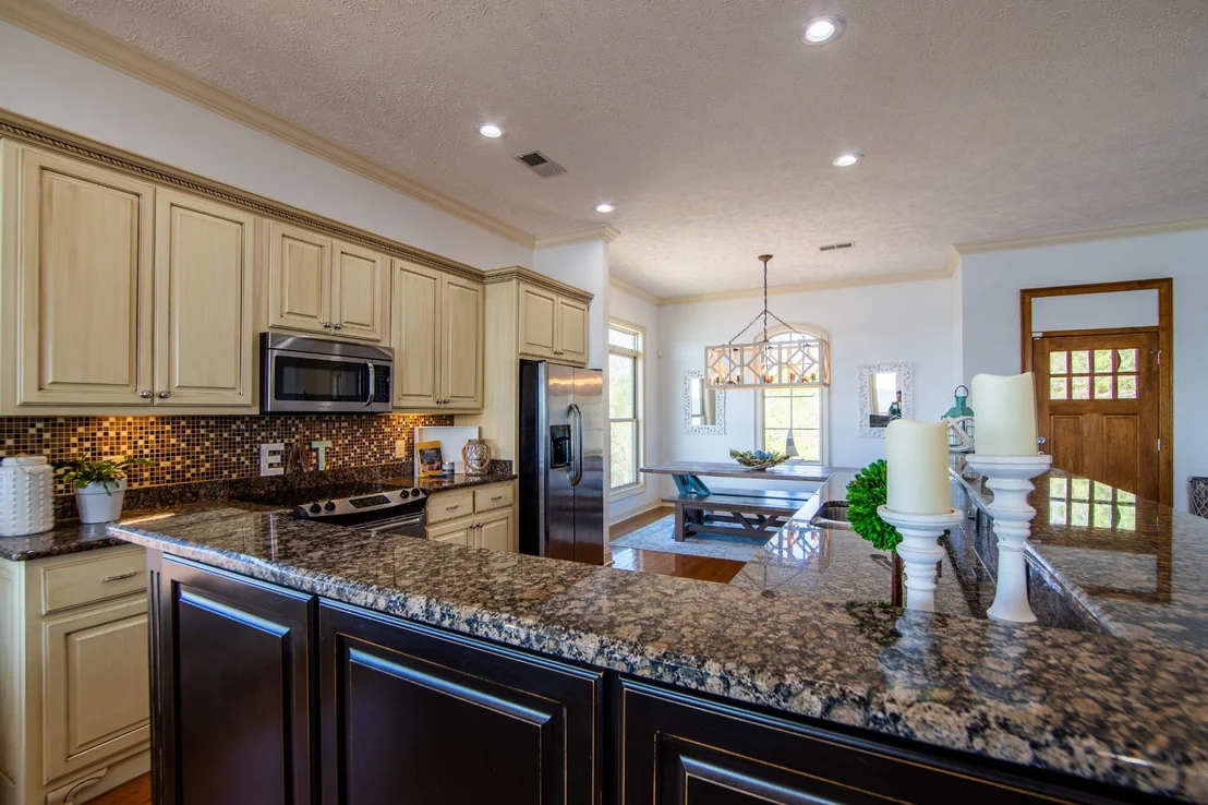 Photo of 85 HIGH POINTE DR