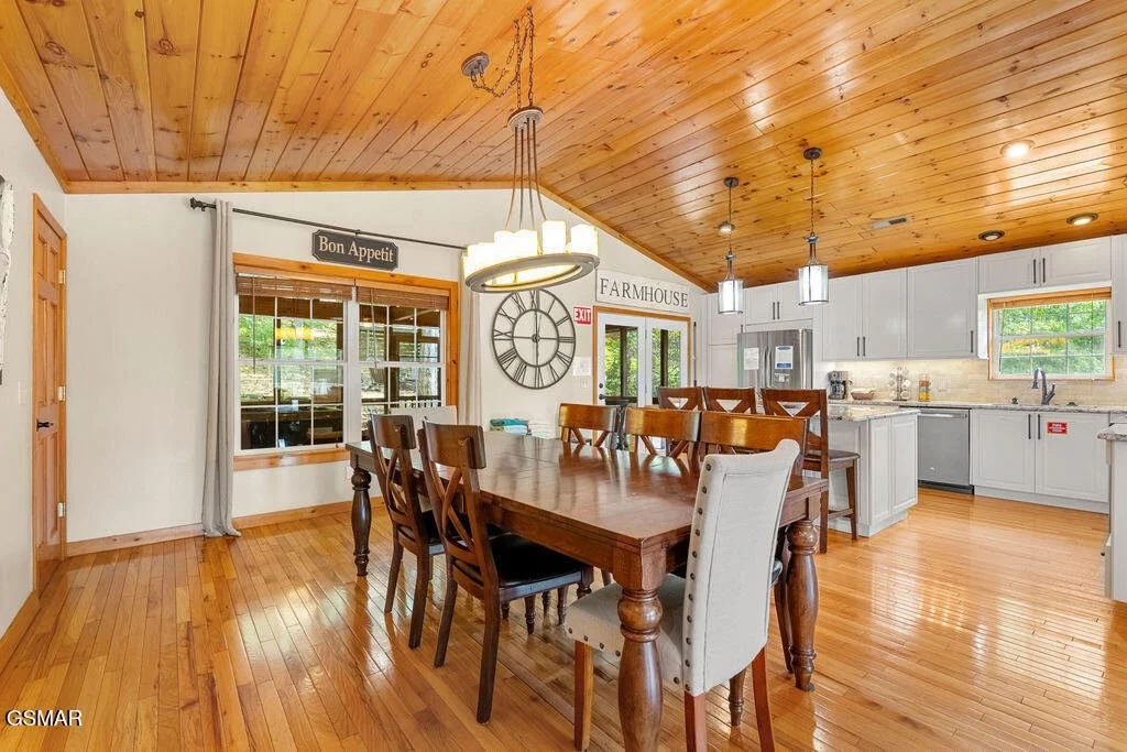 Photo of 3820 Pleasant View Lane