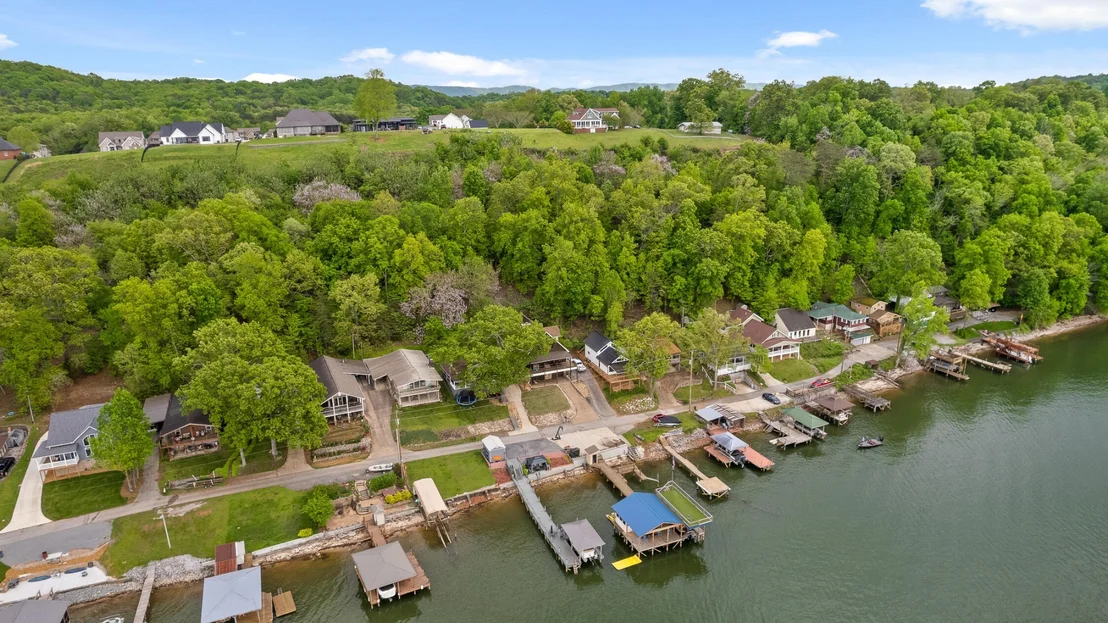 Photo of 6100 Lynn Road