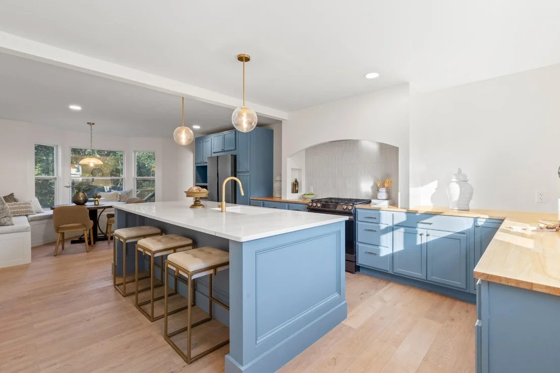 Photo of 7015 Fairington Circle