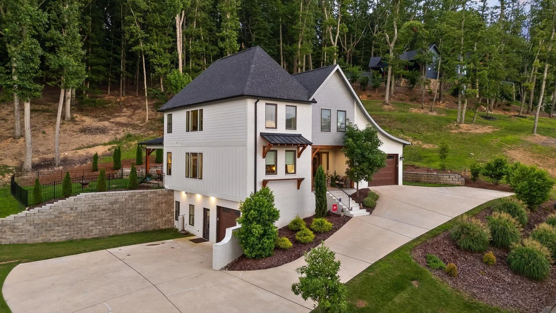 Photo of 9962 Caseview Drive