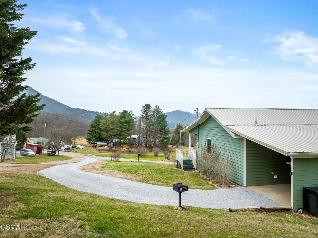 Photo of 3401 Barber Way