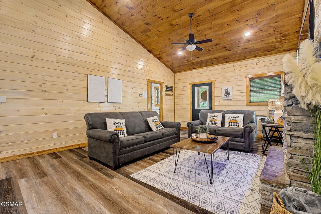 Photo of 1636 Eagle Springs Road
