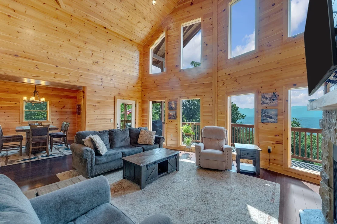 Photo of 2627 Mountain Blvd