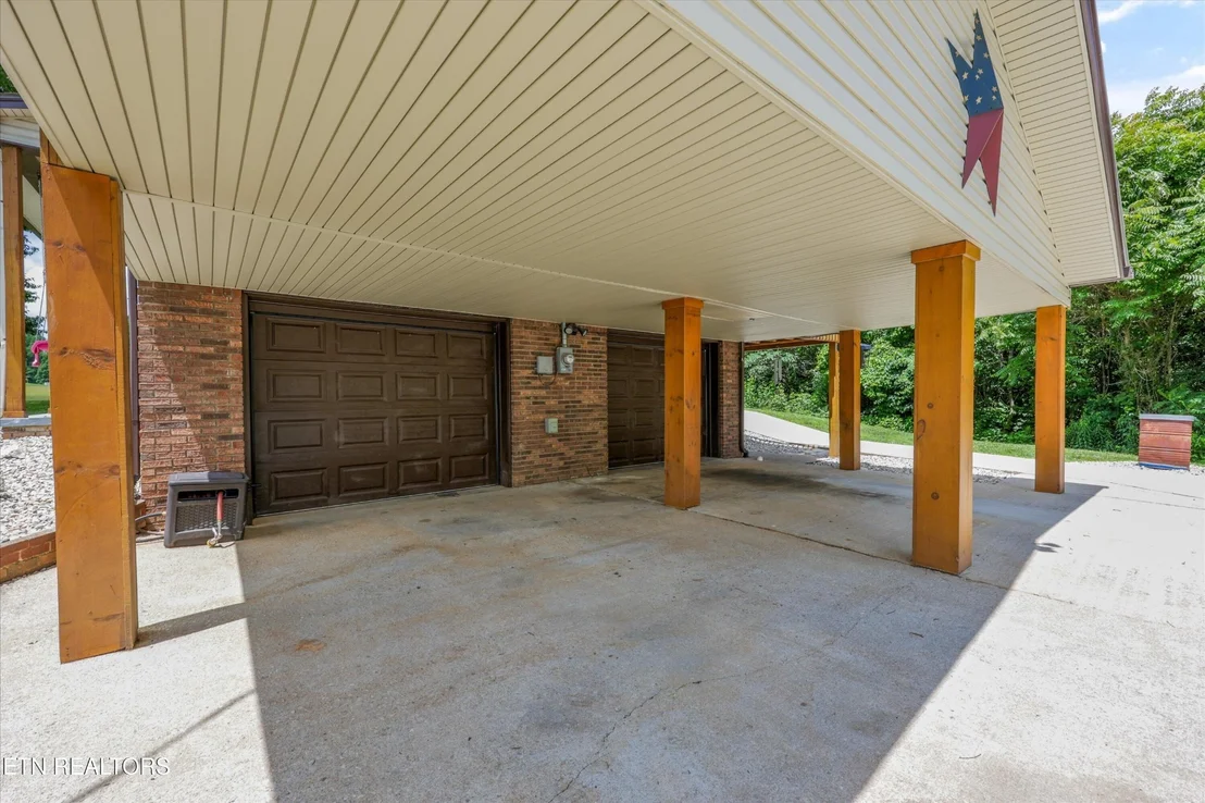 Photo of 172 Fox Hunter Rd