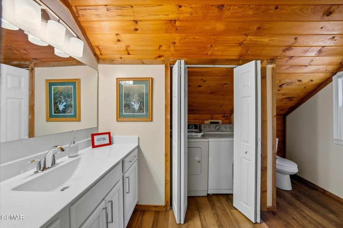 Photo of 1837 Laurel Valley Way