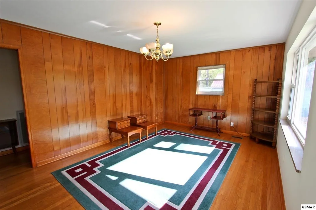 Photo of 286 Olive Drive