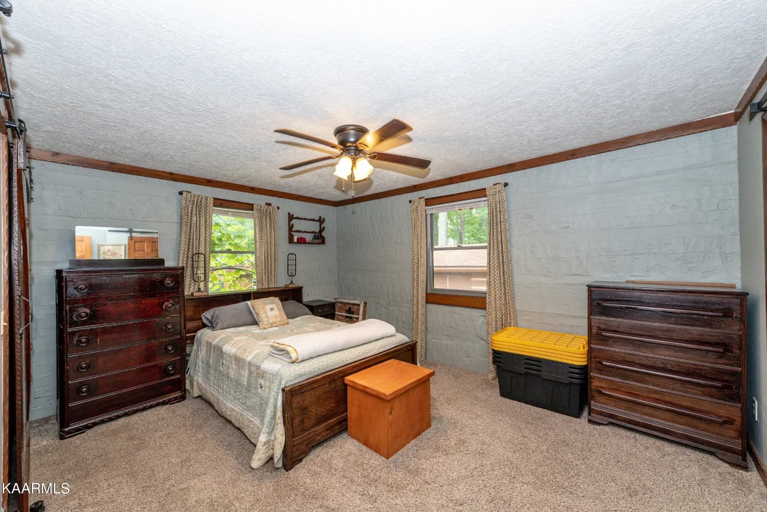 Photo of 1233 Low Sunset Drive
