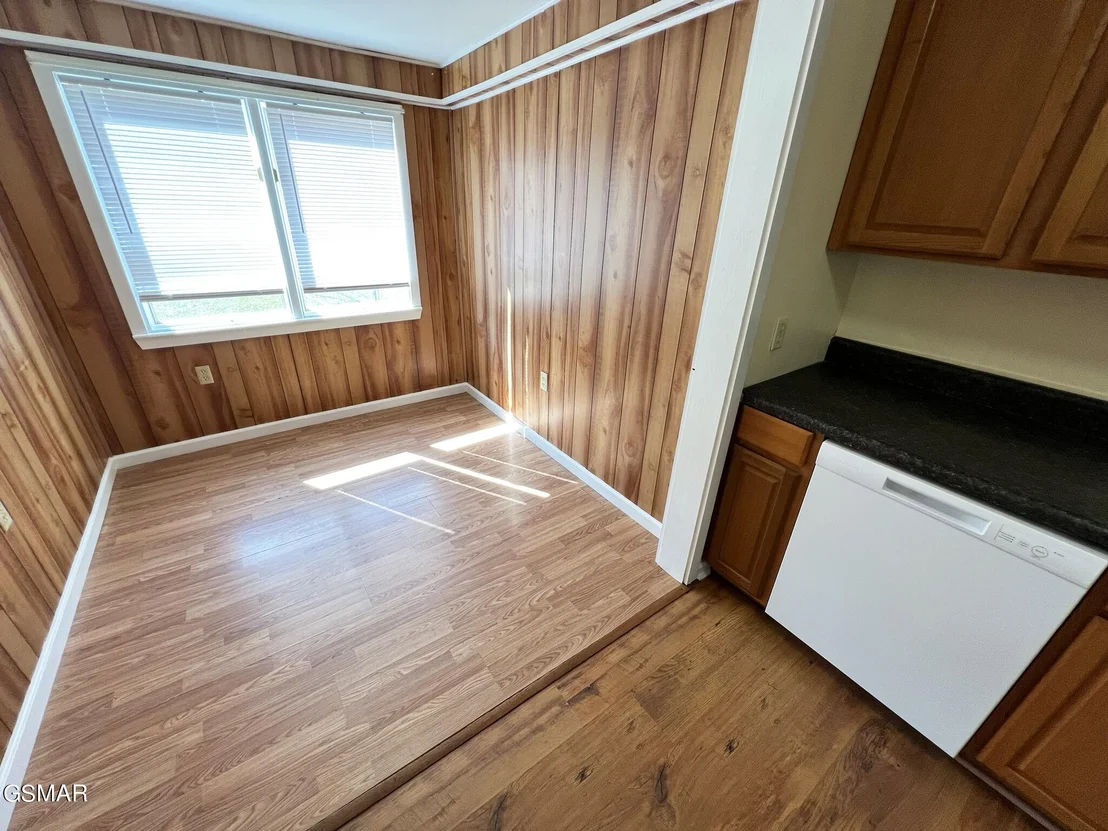 Photo of 107 Mountain View Drive