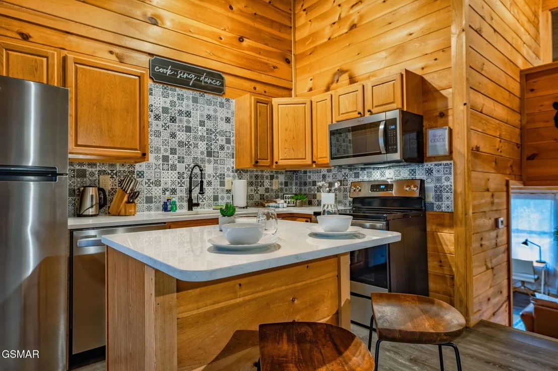 Photo of 1748 Azalea Circle