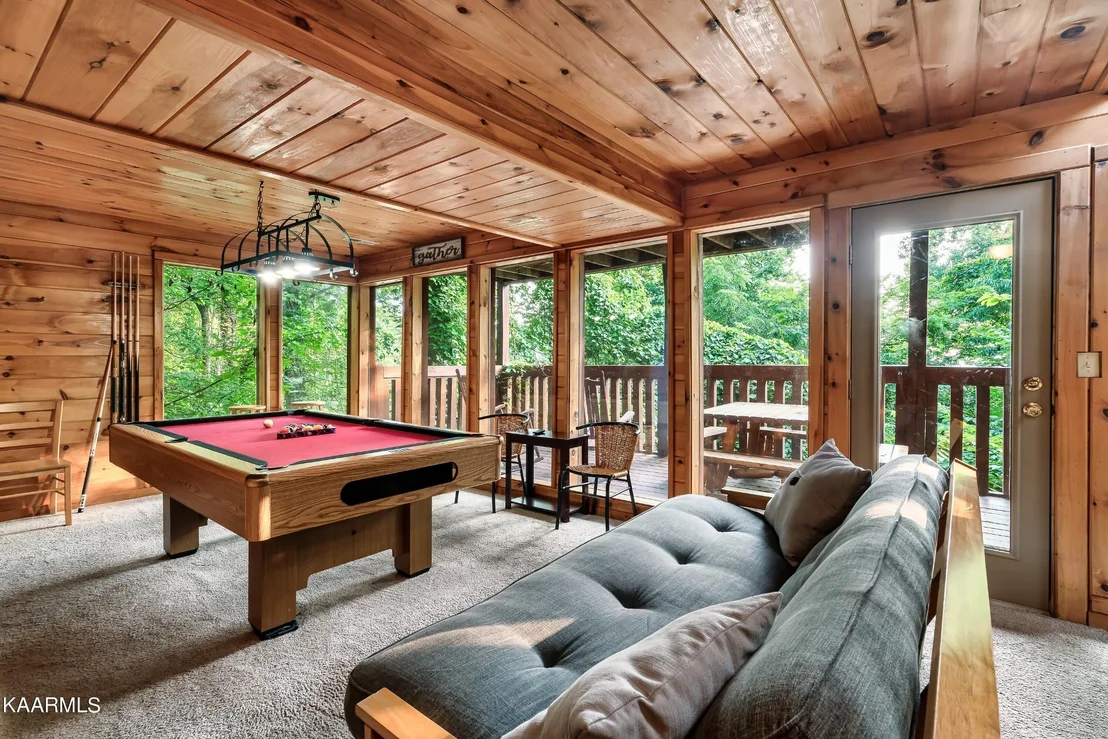 Photo of 529 Hideaway Ridge Circle