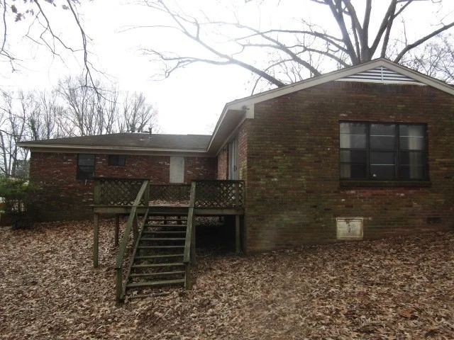 Photo of 2340 MCGOWAN DR