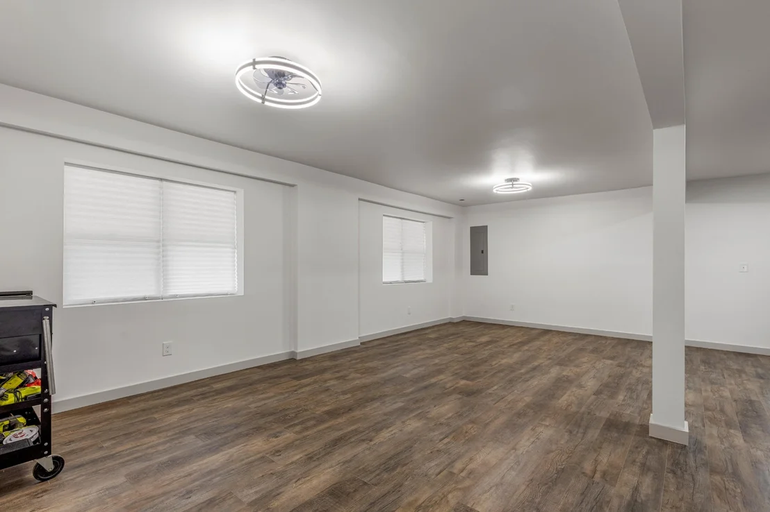 Photo of 192 Dover Road NE