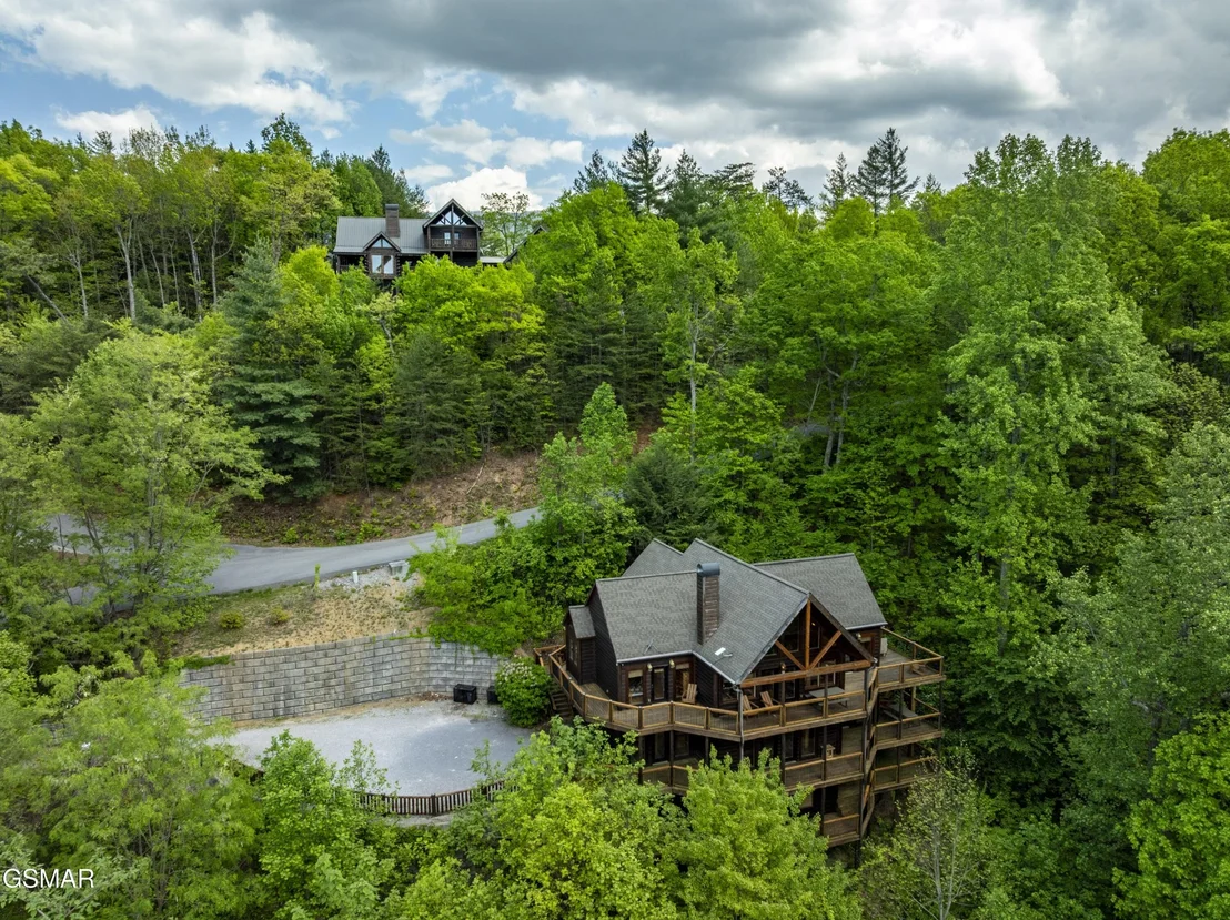 Photo of 3747 Edge Park Drive