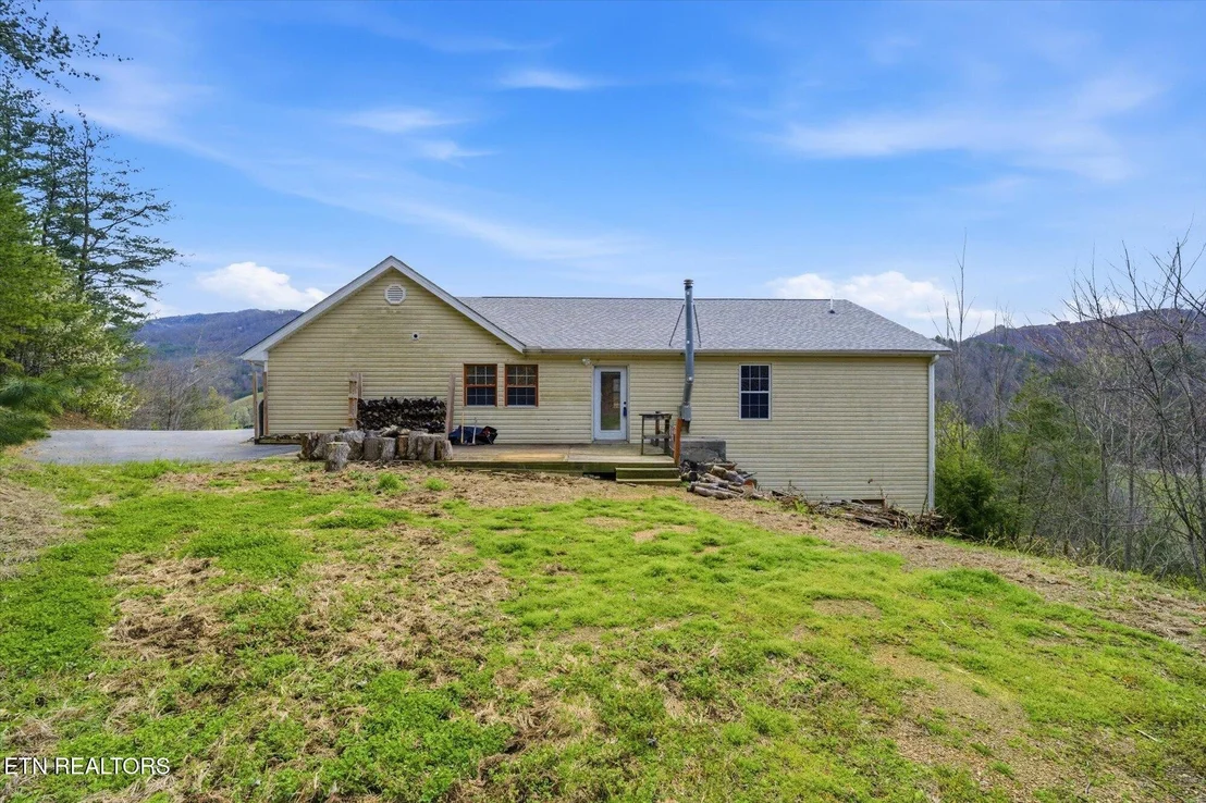 Photo of 1502 Valley Cove Way