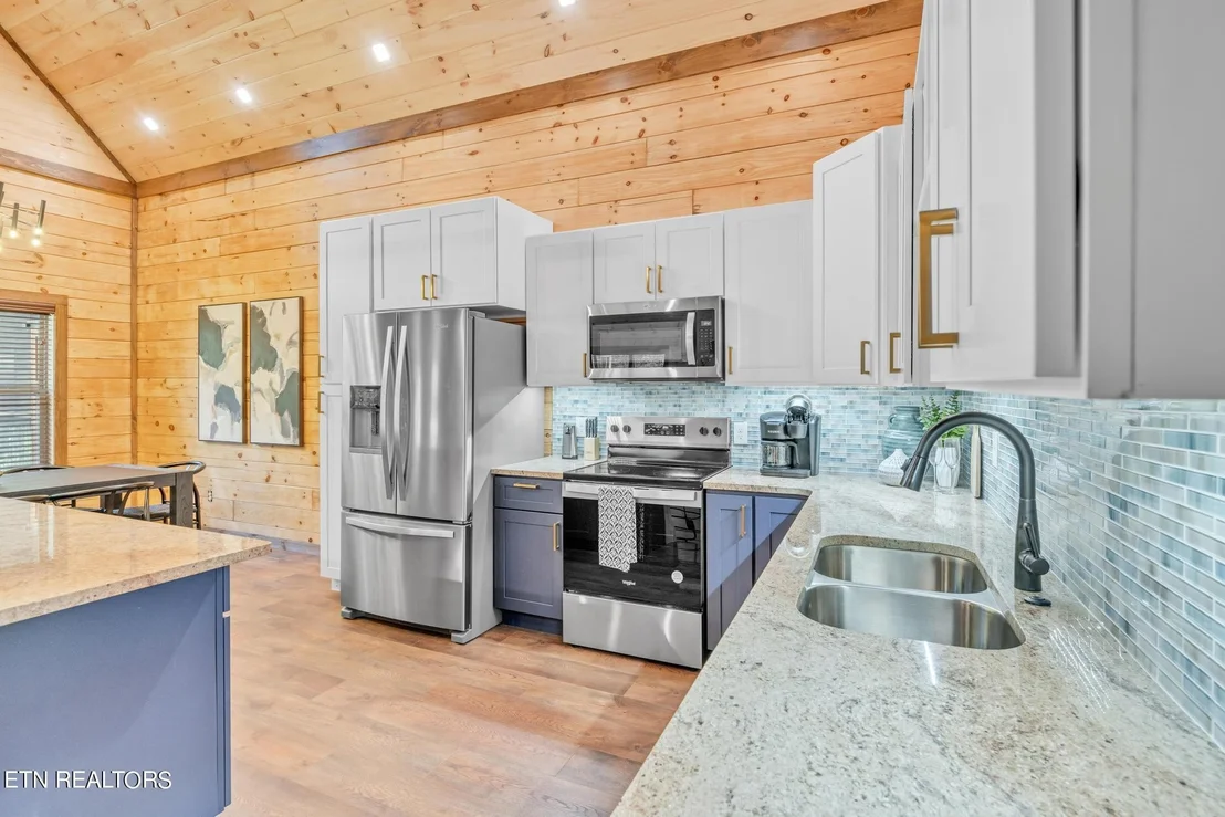 Photo of 3140 White Falcon Way