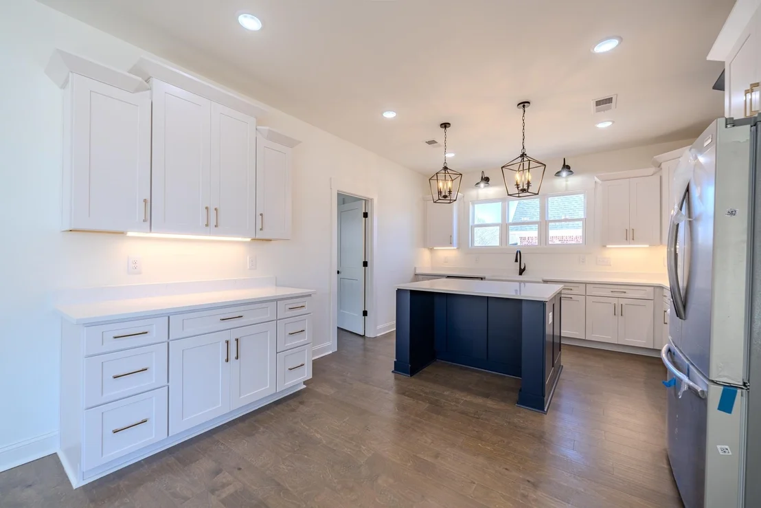 Photo of 200 BELVEDERE CIR