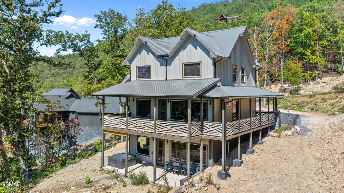 Photo of 1852 Mountain Ash Way