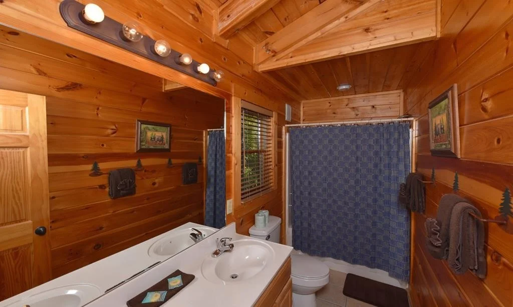Photo of 2015 BEAR CREEK Way