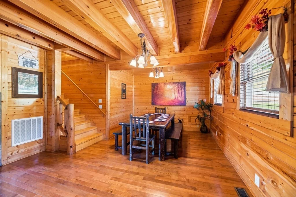 Photo of 2736 Mountain Preserve Drive